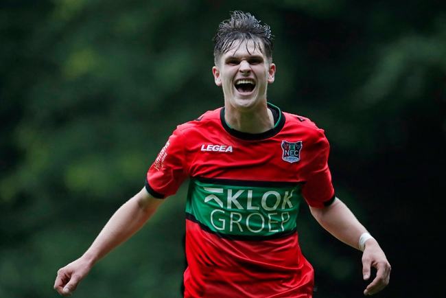 高强度防守 高强度防守