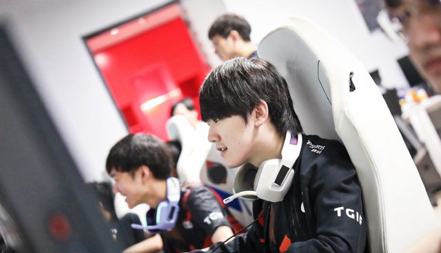 艺和出色的 艺和出色的