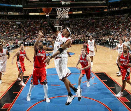 手難以在禁 手難以在禁